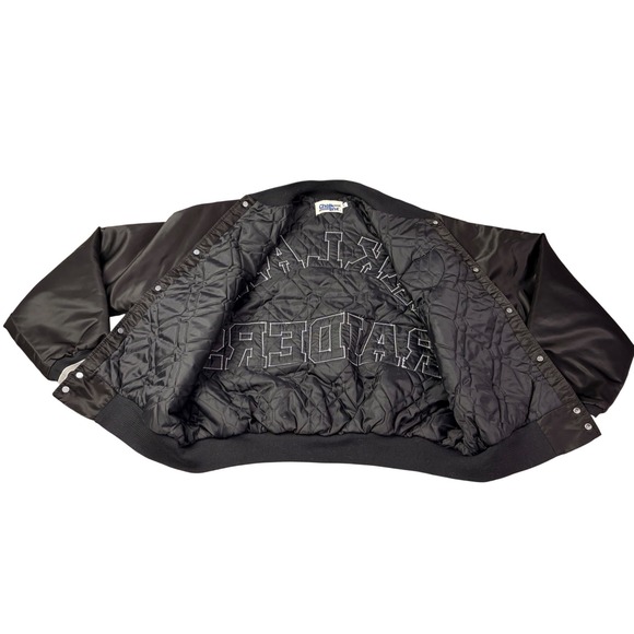 Chalk Line Oakland Raiders Satin Bomber Jacket  XL Black Silver Snap Front NFL - Picture 4 of 8